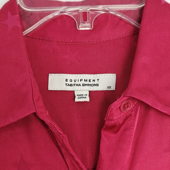 Equipment x Tabitha Simmons Star Print Satin Shirt Size XS Hot Pink Button Front - Picture 3 of 9